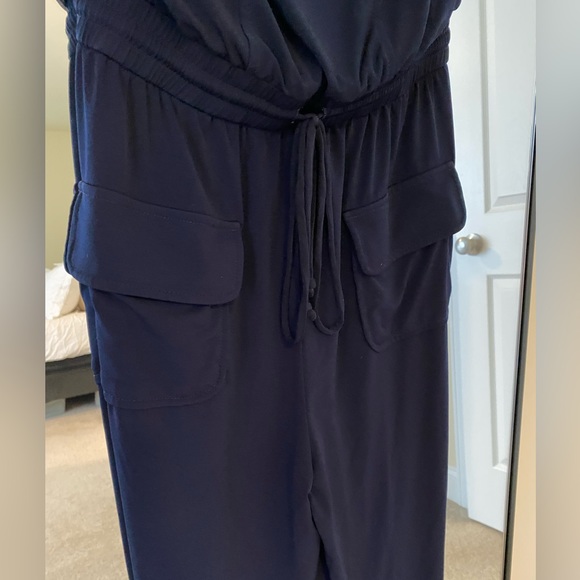Vince Camuto XS navy jumpsuit - Picture 5 of 5
